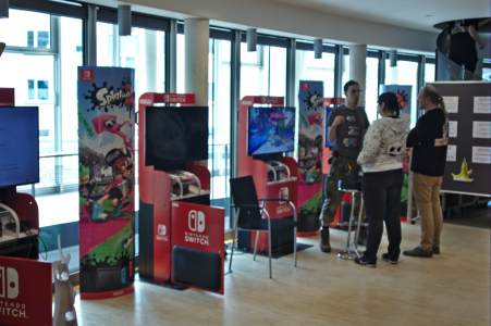 Gamesroom S*Vv*A*M*P Game Station